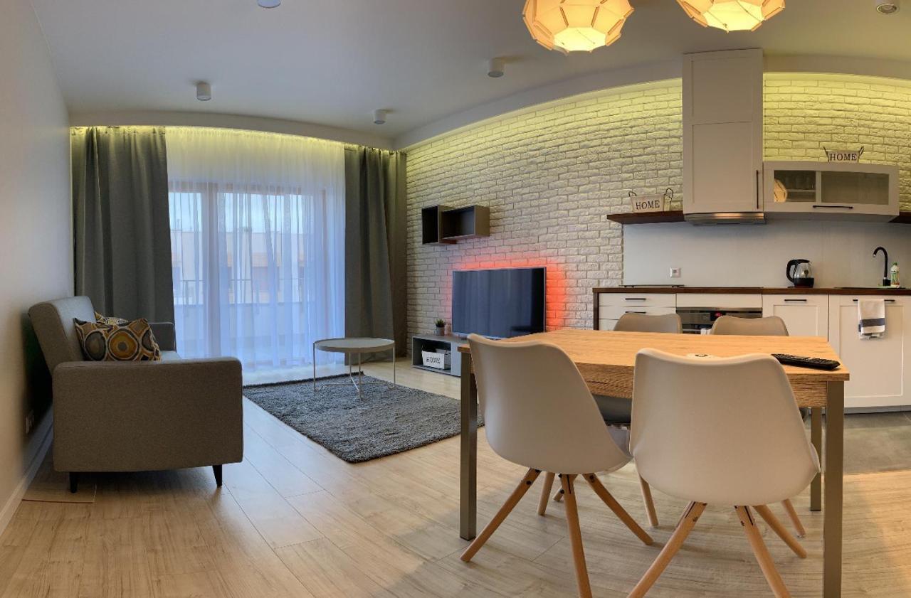 Apartament Byka พอซนาน ภายนอก รูปภาพ