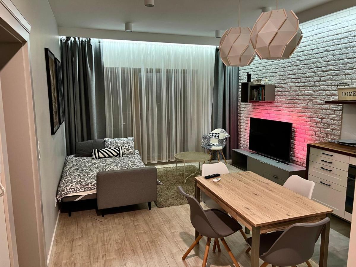 Apartament Byka พอซนาน ภายนอก รูปภาพ