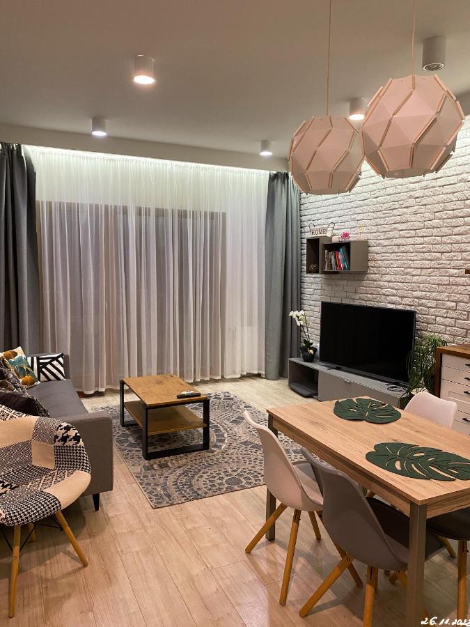 Apartament Byka พอซนาน ภายนอก รูปภาพ